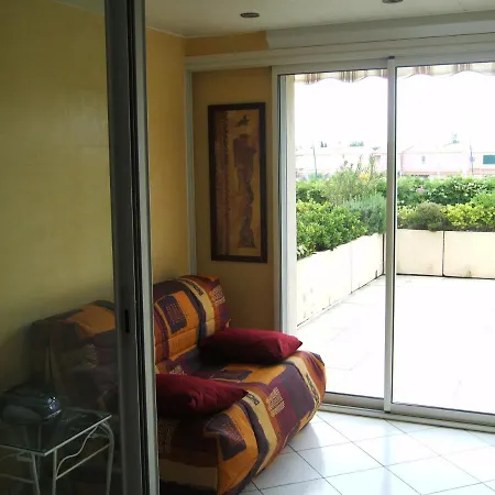 2 Pieces Cap D'agde Апартаменты *