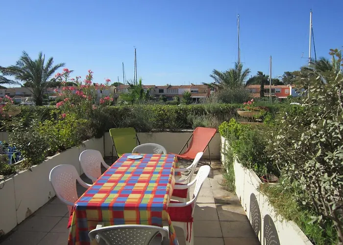 2 Pieces Cap D'agde *